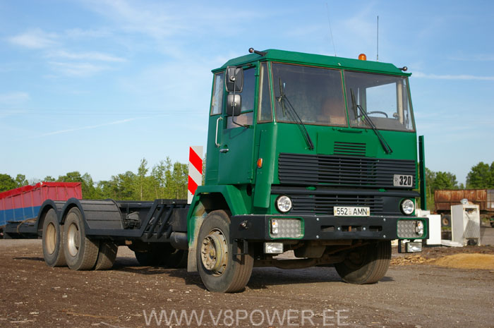 SISU R320 - Skovteknik --DogFood-- 552AMN