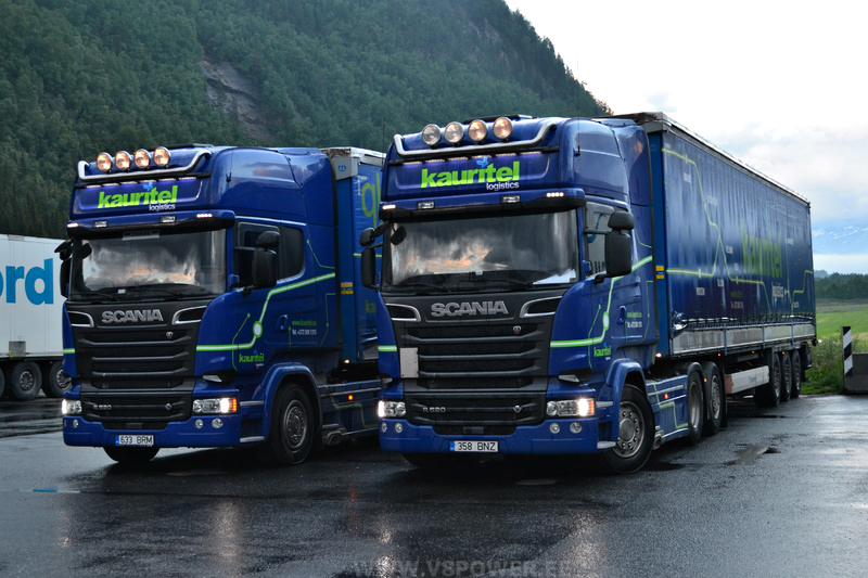 2xScania R 520 V8 - Kauritel koormarihm 633BRM 358BNZ